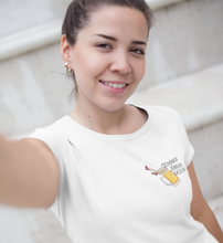 Lade das Bild in den Galerie-Viewer, SCHÖNER JÜNGER GEILER BIER - SHIRT DAMEN