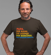Lade das Bild in den Galerie-Viewer, PAPA BIERKÖNIG - SHIRT HERREN