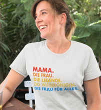 Lade das Bild in den Galerie-Viewer, MAMA WEINKÖNIGIN - SHIRT DAMEN