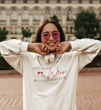 Lade das Bild in den Galerie-Viewer, HOL DEN WEIN - HOODIE
