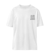 Lade das Bild in den Galerie-Viewer, IN VINO VERITAS - RELAXED SHIRT
