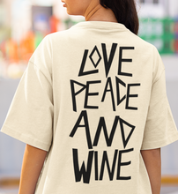 Lade das Bild in den Galerie-Viewer, LOVE PEACE WINE - OVERSIZE SHIRT
