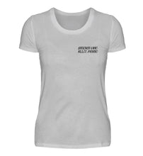 Lade das Bild in den Galerie-Viewer, BISSCHEN VINO ALLES PRIMO - SHIRT DAMEN
